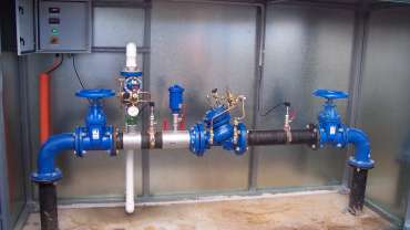 Valves at a pressure station